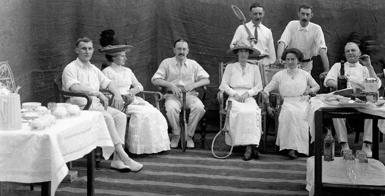 tennis-party_2214153k