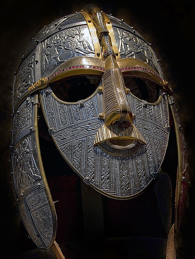 Sutton_Hoo_helmet_reconstructed